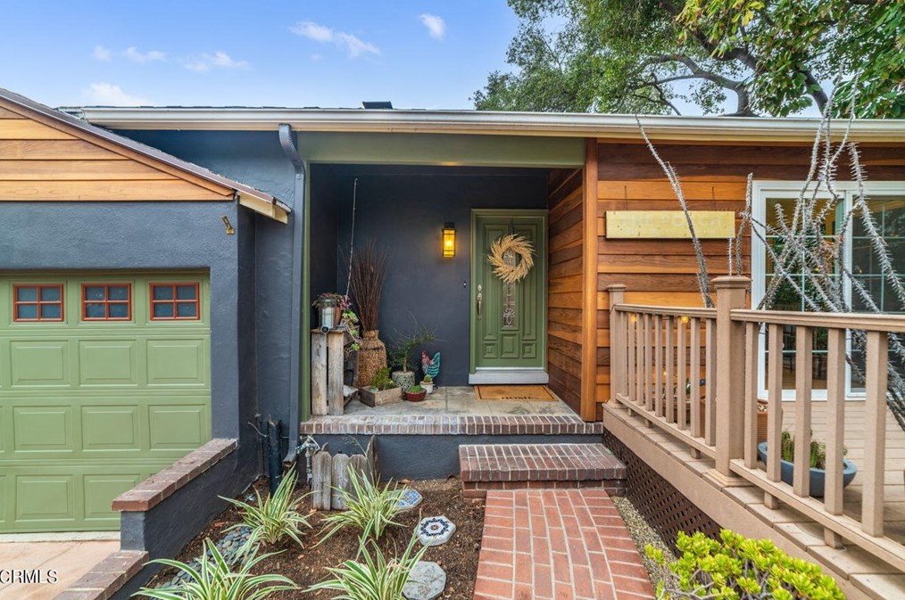 3067 Maiden Ln, Altadena, CA 91001