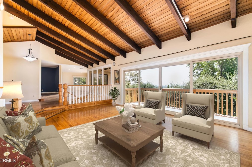1394 Edgehill Pl, Pasadena, CA 91103-1112