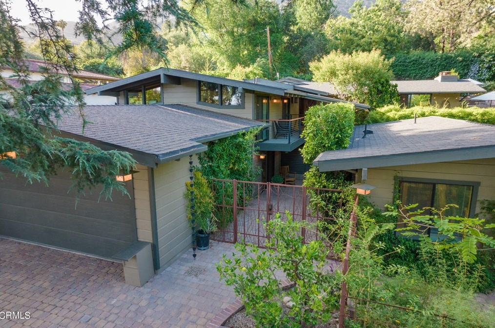 590 Elm Ave, Sierra Madre, CA 91024
