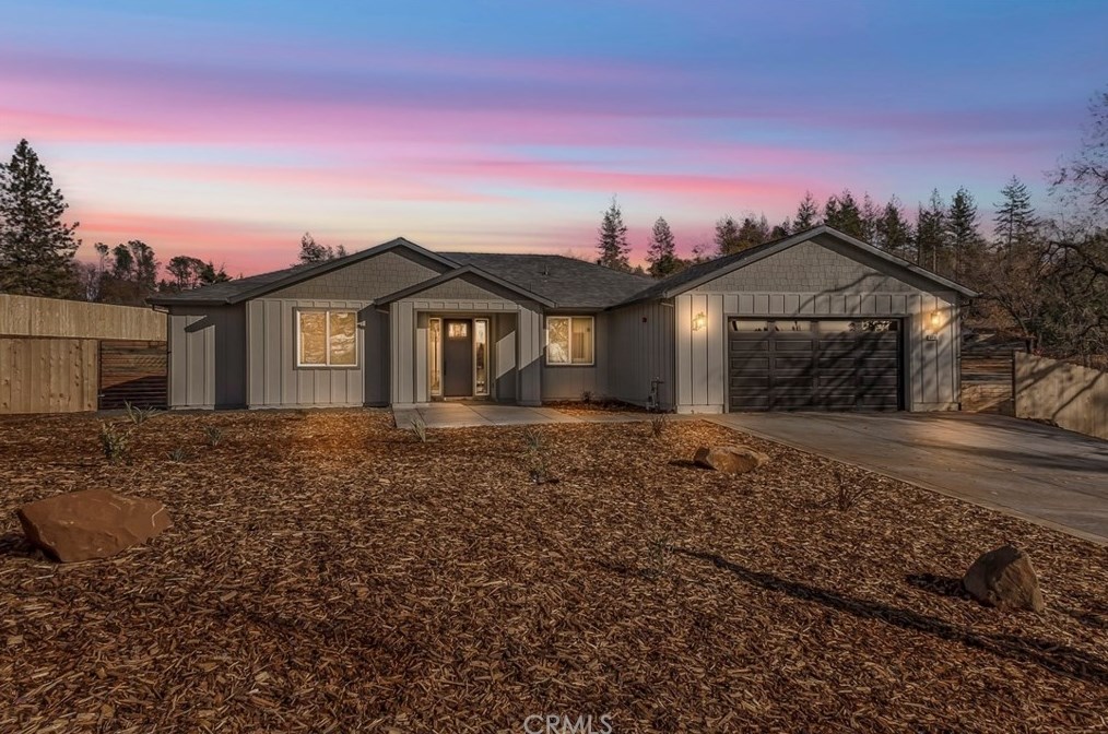 5866 Crestmoor Dr, Paradise, CA 95969-3727