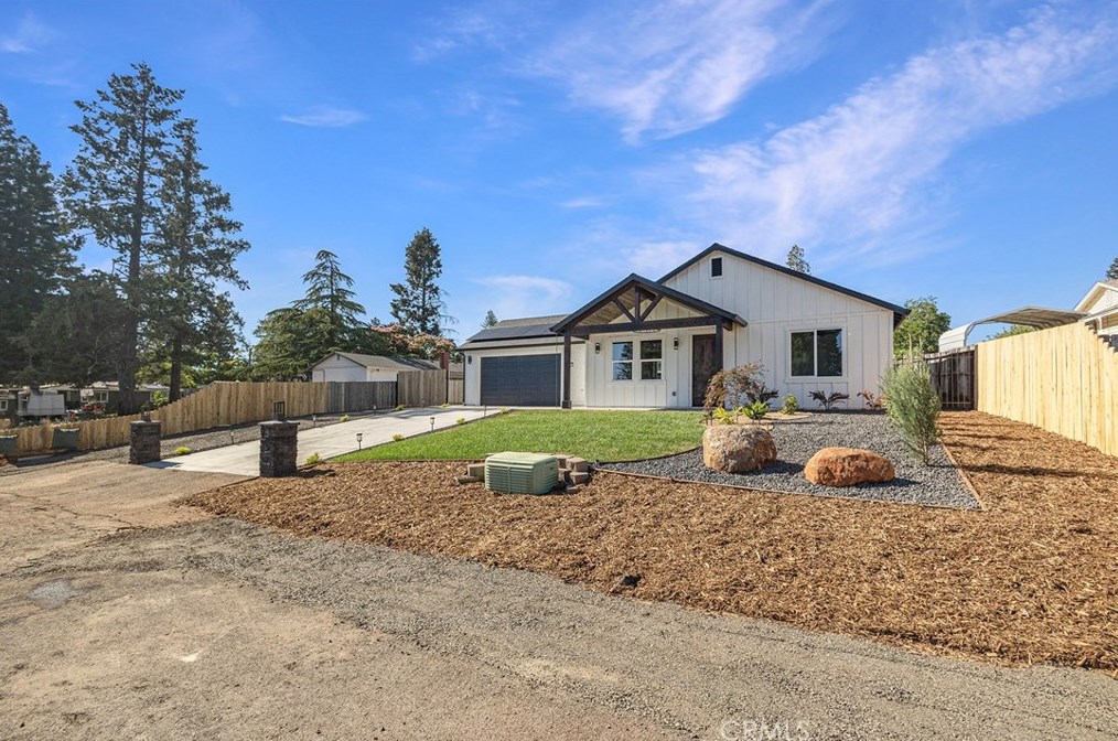 6235 Lancaster Dr, Paradise, CA 95969