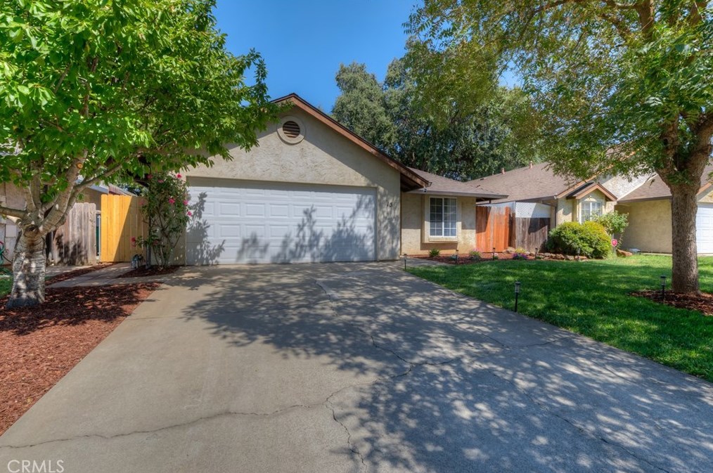 15 Hunter Ct, Chico, CA 95928