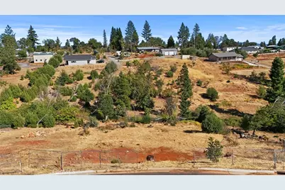 607 Circlewood, Paradise, CA 95969 - Photo 2