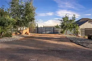 1095 Fairview Dr, Paradise, CA 95969 - Photo 12