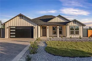 1095 Fairview Dr, Paradise, CA 95969 - Photo 1