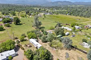 6683 Meadow Ln, Anderson, CA 96007 - Photo 6