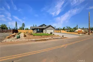 613 Castle Dr, Paradise, CA 95969 - Photo 4