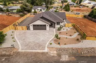 1586 Gate Ln, Paradise, CA 95969 - Photo 2