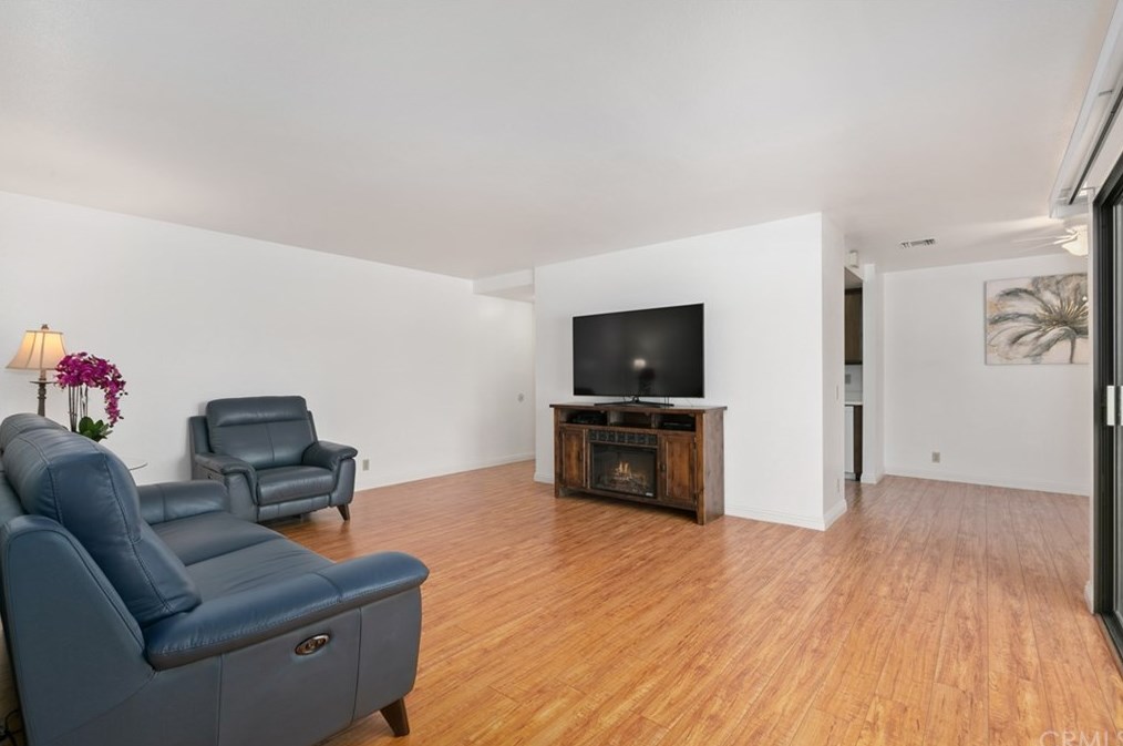 13610 La Jolla Cir #h, La Mirada, CA 90638