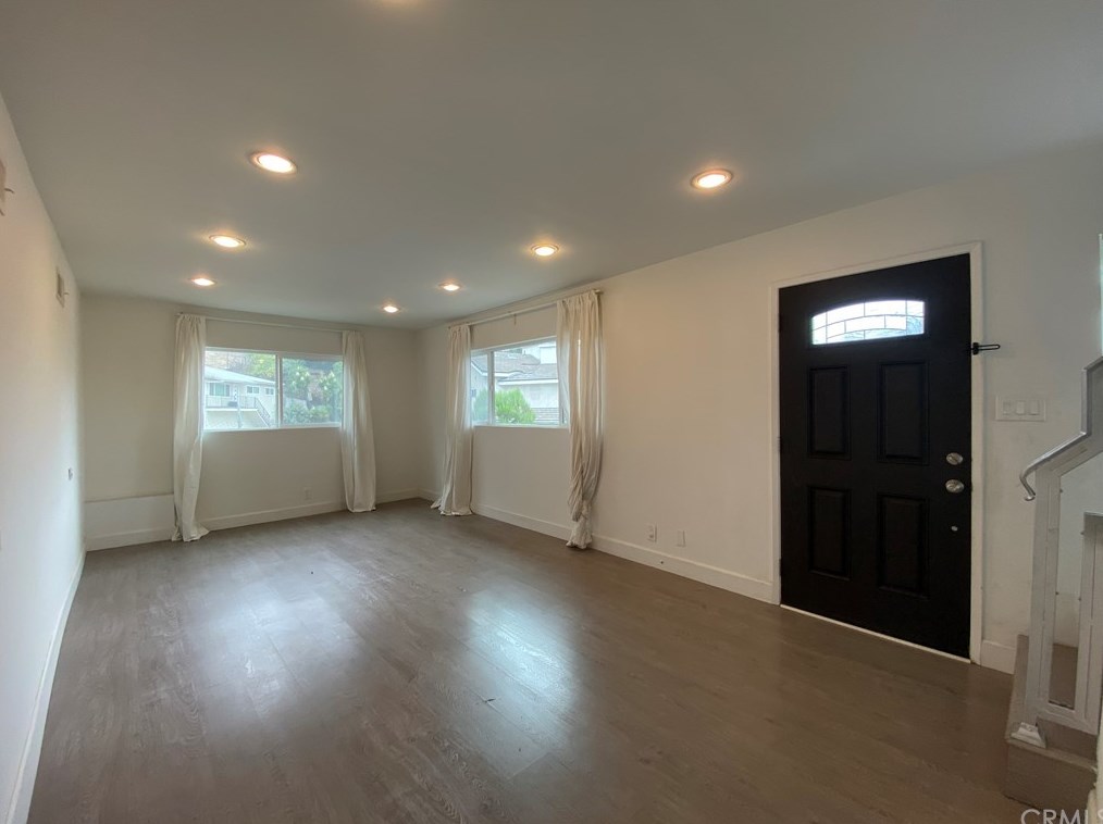 2029 Barnett Way, Los Angeles, CA 90032