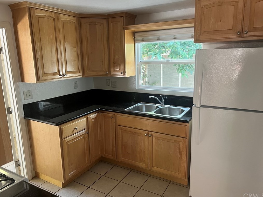 1539 Wesley Ave, Pasadena CA  91104-2646 exterior