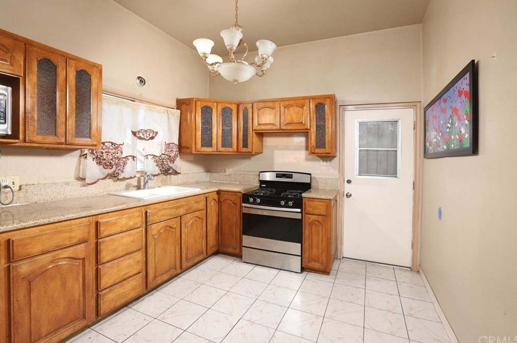 229 Chicago St, Los Angeles CA  90033-4312 exterior