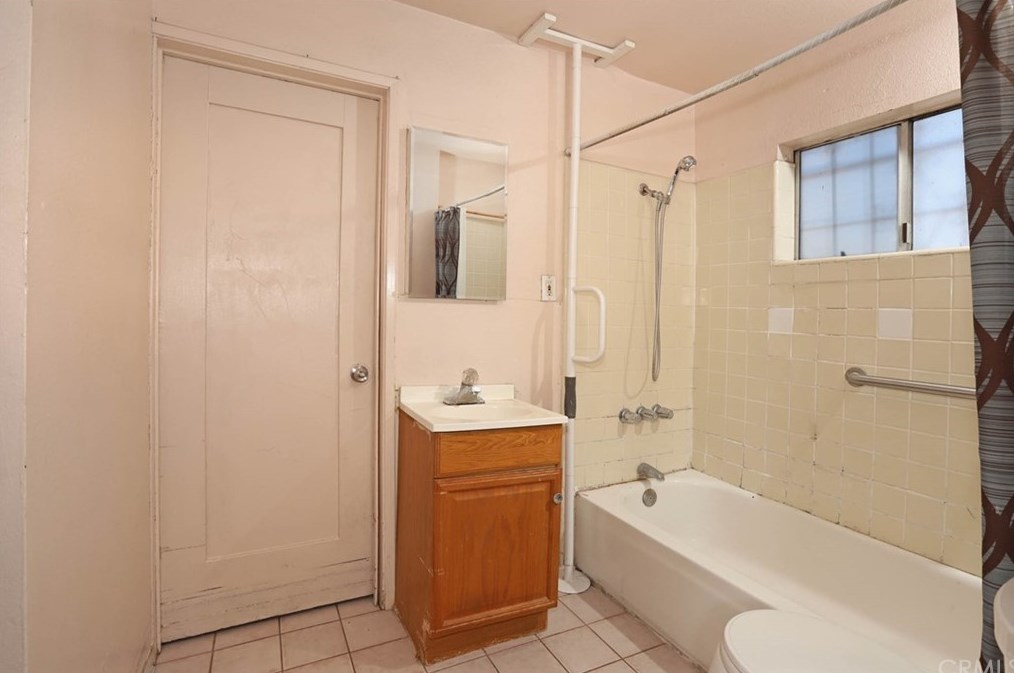 229 Chicago St, Los Angeles CA  90033-4312 exterior