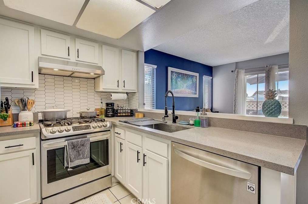 6951 Gage Ave, Los Angeles CA  90040-3746 exterior