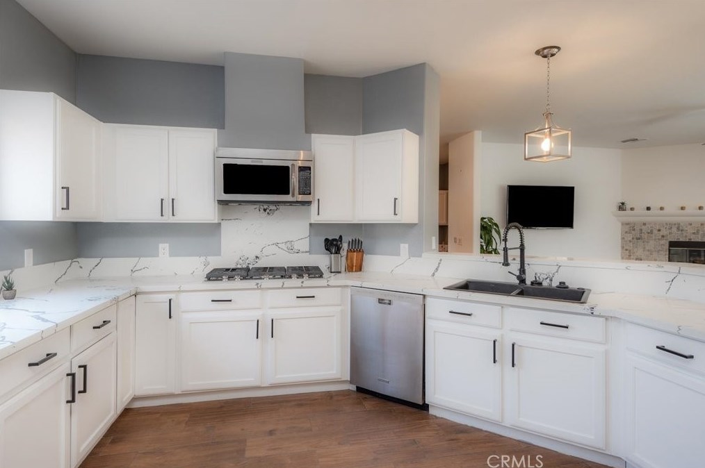 30476 Seminole Ct, Cathedral City CA  92234-6107 exterior