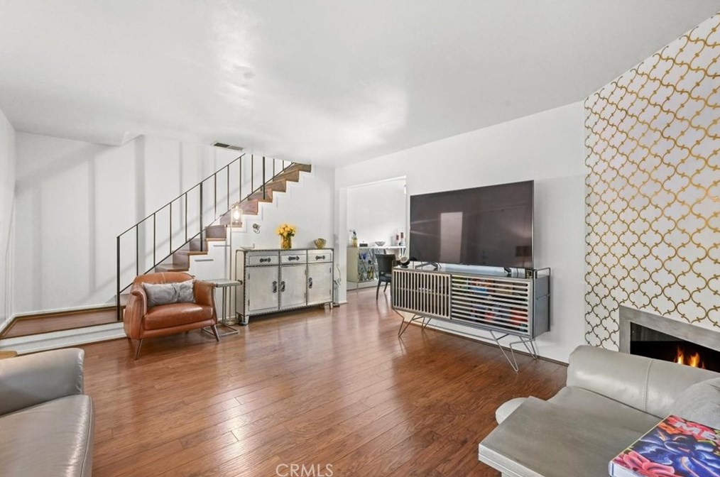 742 Tocino Dr, Duarte, CA 91010