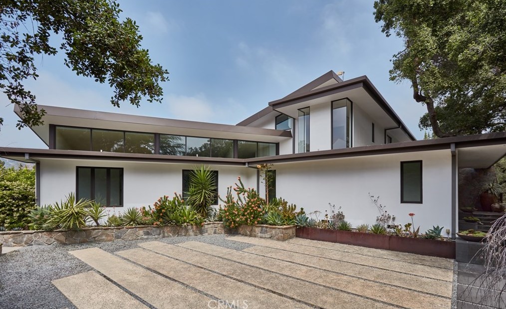 4245 Chula Senda Ln, La Canada, CA 91011
