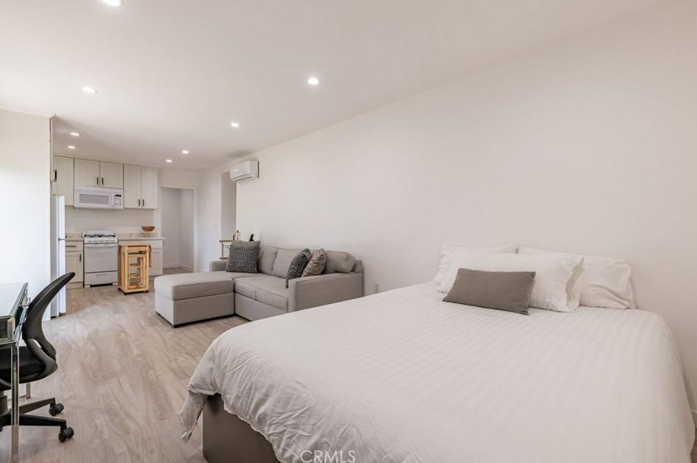 4736 Grey Dr, Los Angeles CA  90032-2021 exterior