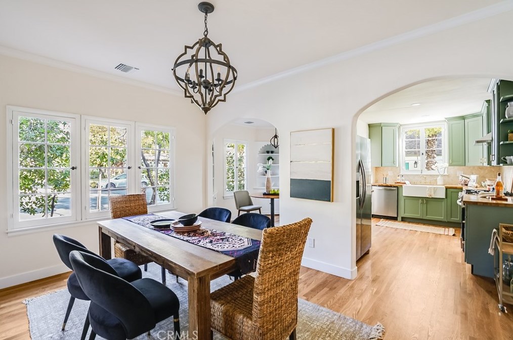 822 Allen Ave, Pasadena CA  91104-4003 exterior