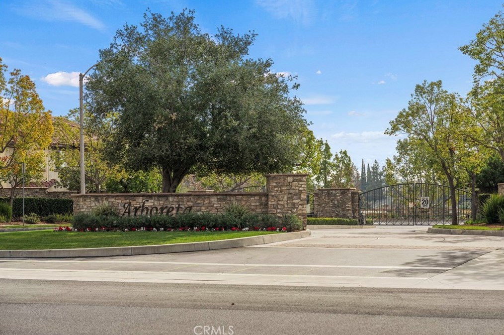 865 Park View Terrace, Glendora, CA 91741