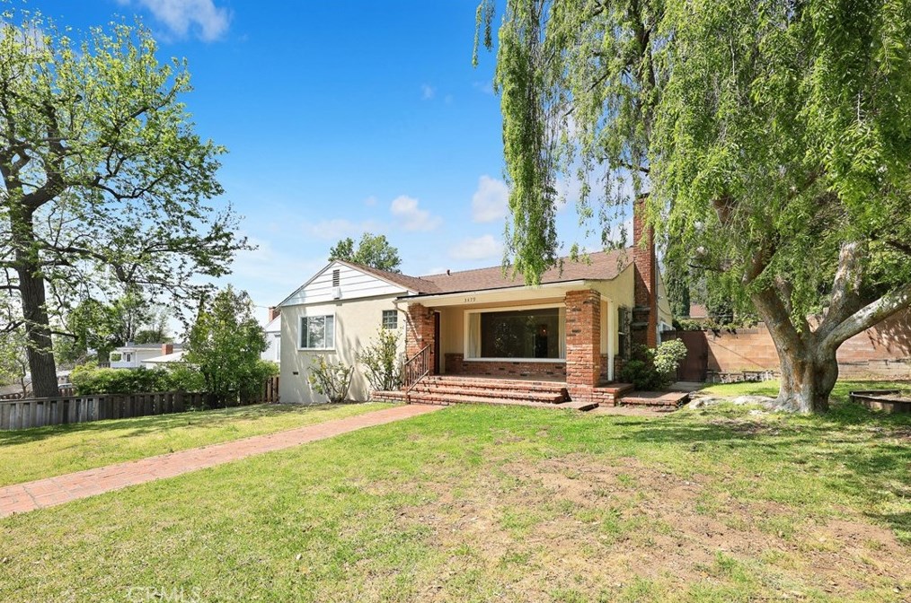 3479 Canon Blvd, Altadena, CA 91001