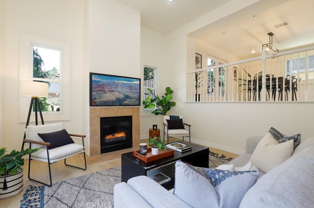 1705 N Fair Oaks Ave #108, Pasadena, CA 91103