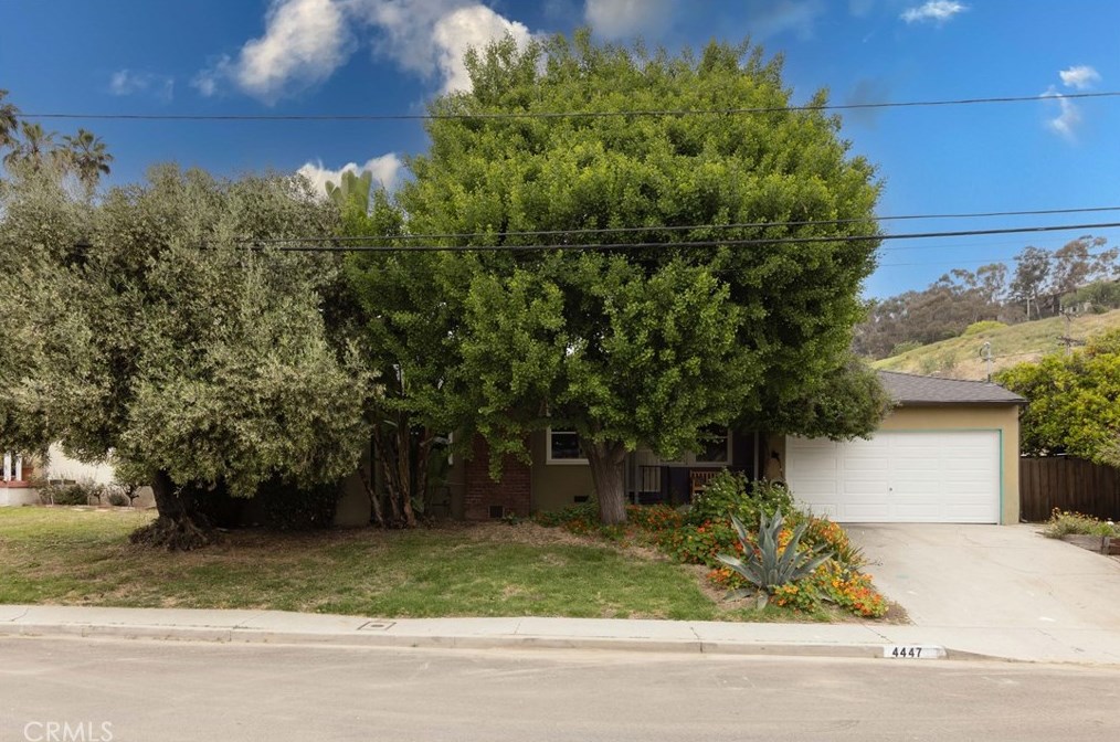 4447 Sinova St, Los Angeles, CA 90032-1452