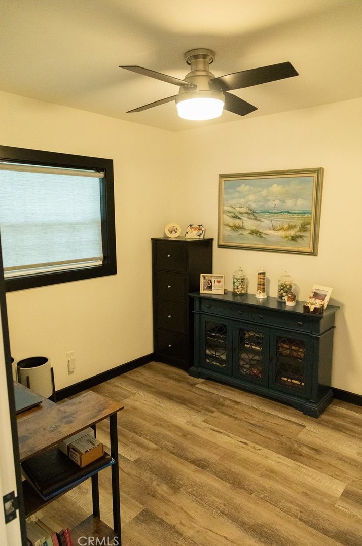 17418 Leadwell St, Van Nuys CA 91406-3032 exterior