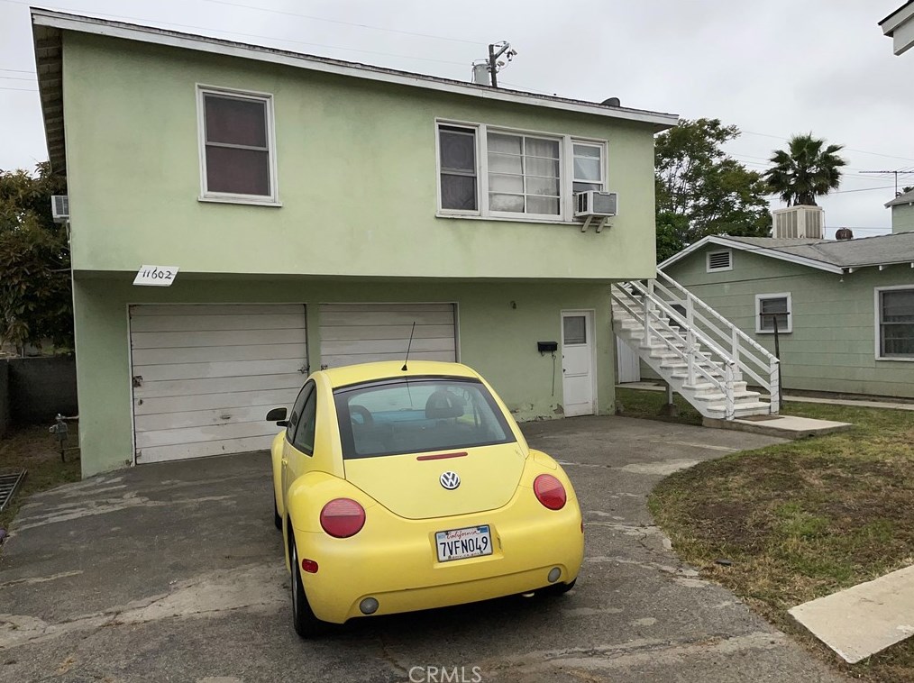 11602 Haynes St, North Hollywood CA  91606-2506 exterior