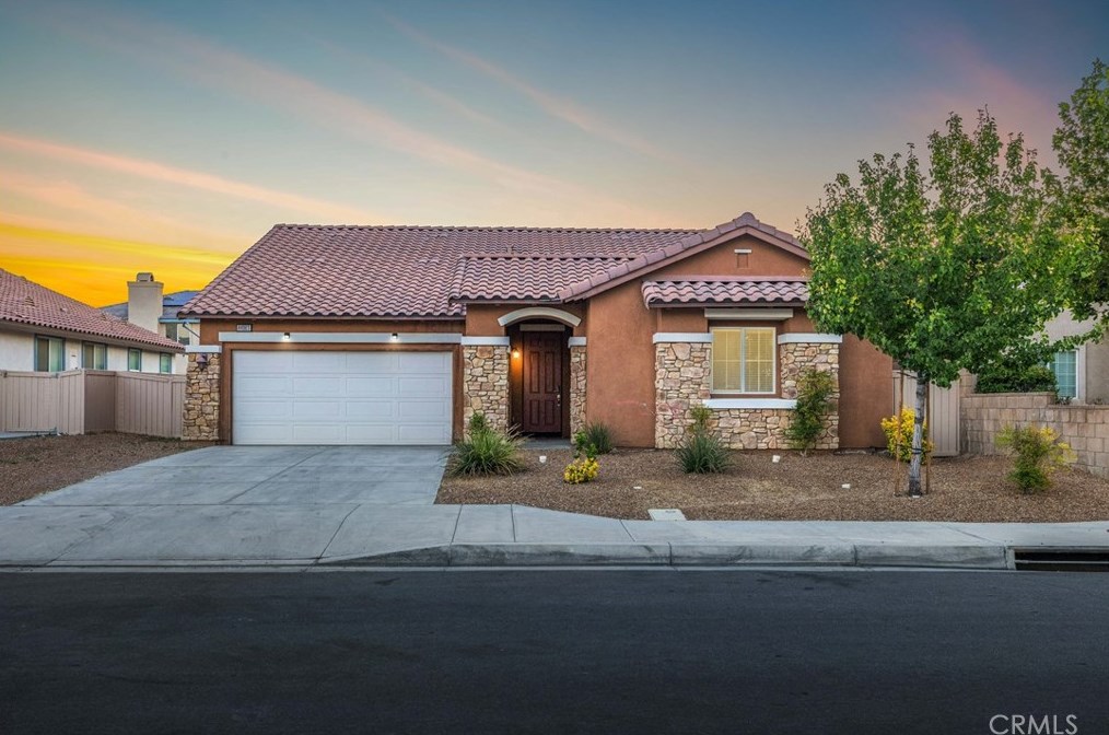 44063 Coral Dr, Lancaster, CA 93536