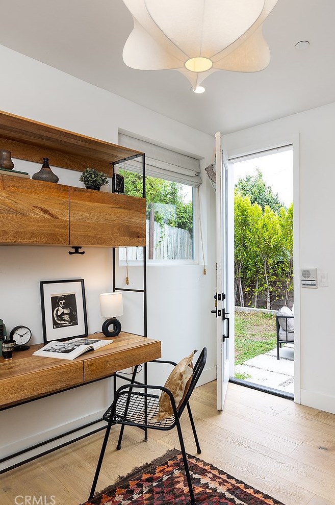 6628 Aldama St, Los Angeles CA  90042-1903 exterior