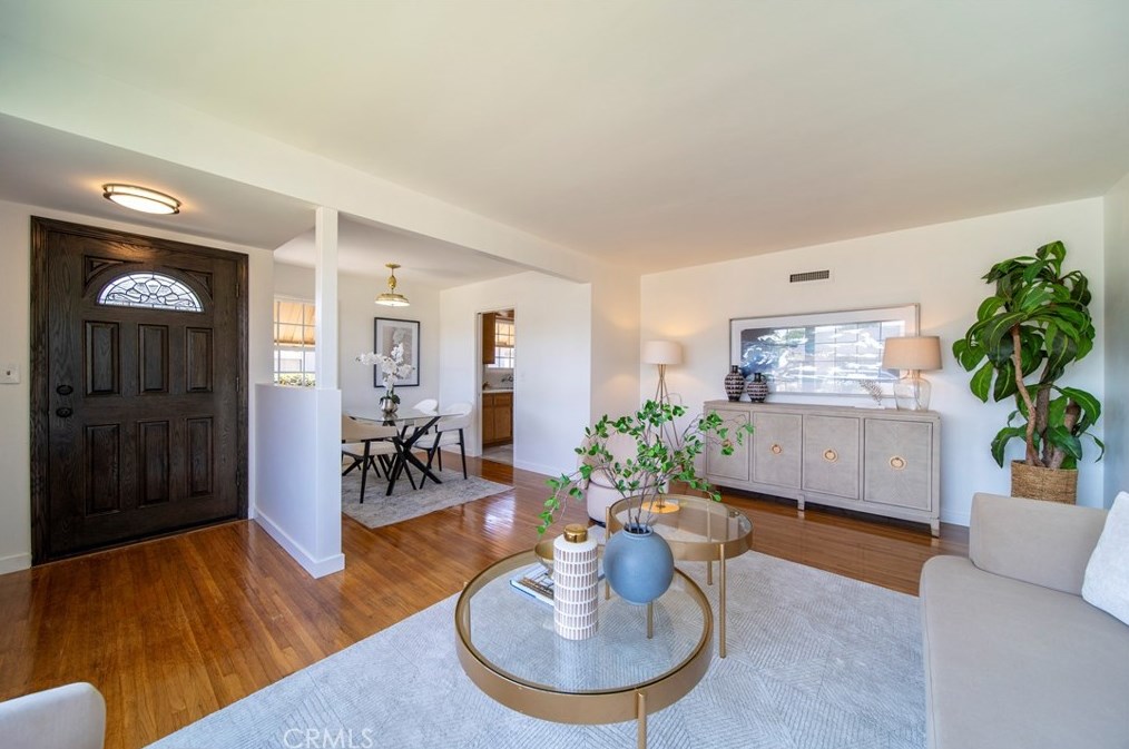 10641 Roseglen St, Temple City, CA 91780
