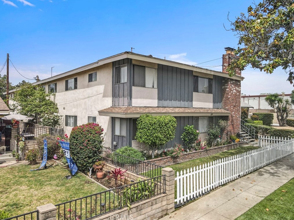 105 S Granada Ave, Alhambra, CA 91801