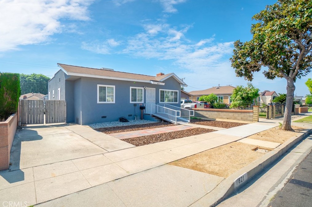 821 W Carmelita Ave, Montebello, CA 90640