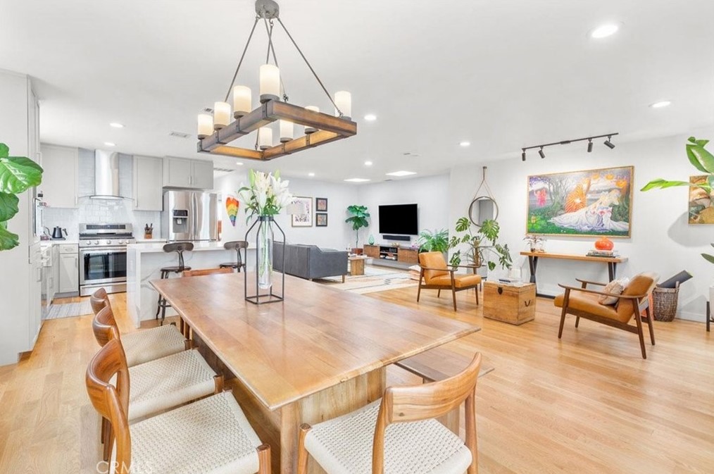3817 Harvard Blvd, Los Angeles, CA 90062-1150