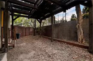 809 Temple Terrace, Los Angeles, CA 90042 - Photo 34