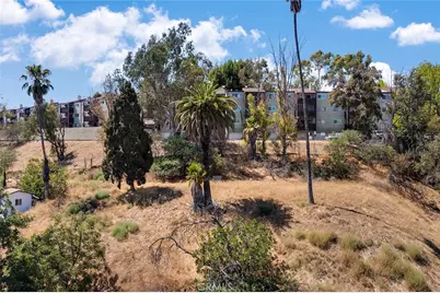 300 S Avenue 58, Los Angeles, CA 90042 - Photo 4