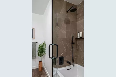 118 Astronaut Ellison S Onizuka Street #304, Los Angeles, CA 90012 - Photo 18