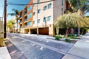 4821 Bakman Ave, North Hollywood, CA 91601 - Photo 32