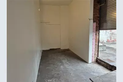 6084 S Hoover Street, Los Angeles, CA 90044 - Photo 6