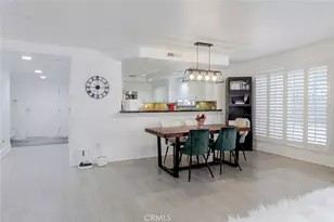 7249 Franklin Ave, Hollywood Hills, CA 90046 - Photo 16