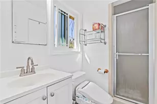 9945 Gaviota Ave, North Hills, CA 91343 - Photo 14