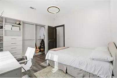 430 N Parish Place, Burbank, CA 91506 - Photo 32