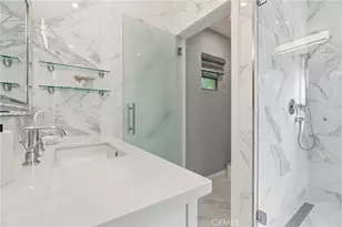 430 N Parish Pl, Burbank, CA 91506 - Photo 24