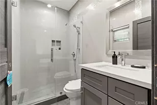 430 N Parish Pl, Burbank, CA 91506 - Photo 36