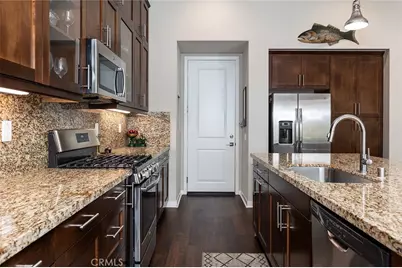 18740 Seville Way, Canyon Country, CA 91387 - Photo 12