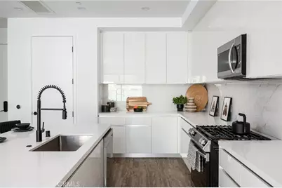 118 Astronaut Ellison S Onizuka Street #201, Los Angeles, CA 90012 - Photo 4