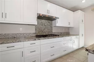 20506 Galloway Dr, Saugus, CA 91350 - Photo 8