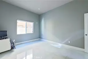 6937 Kian Ct, Van Nuys, CA 91406 - Photo 22