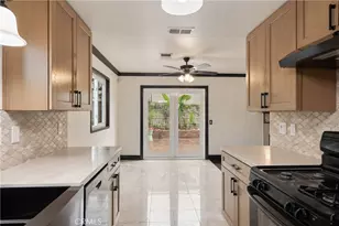 239 W Lemon, Monrovia, CA 91016 - Photo 10